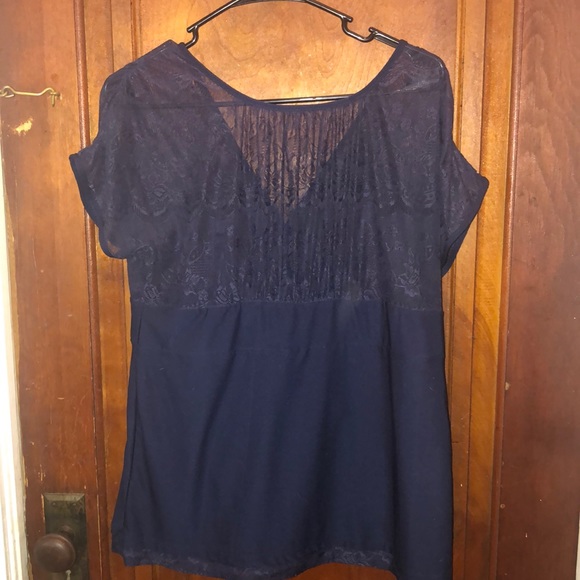 Lace top - Picture 4 of 4